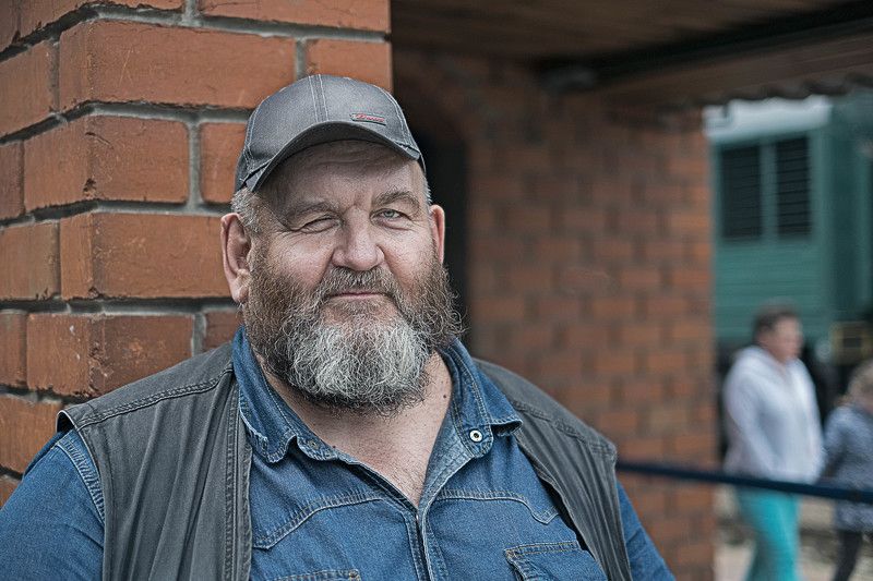 мужской портрет Брат. Опять проездом. фото превью