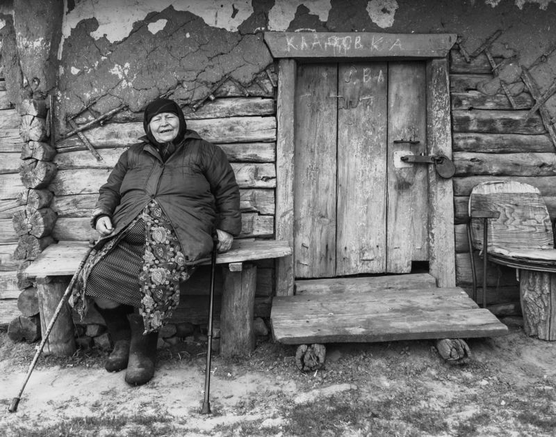 портрет, человек, люди, женщина, старость, дом, село, деревня, провинция, пенза, шемышейка, мачим Кладовкаphoto preview