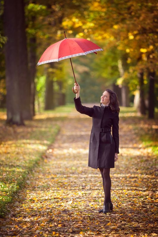 Красный зонтикphoto preview