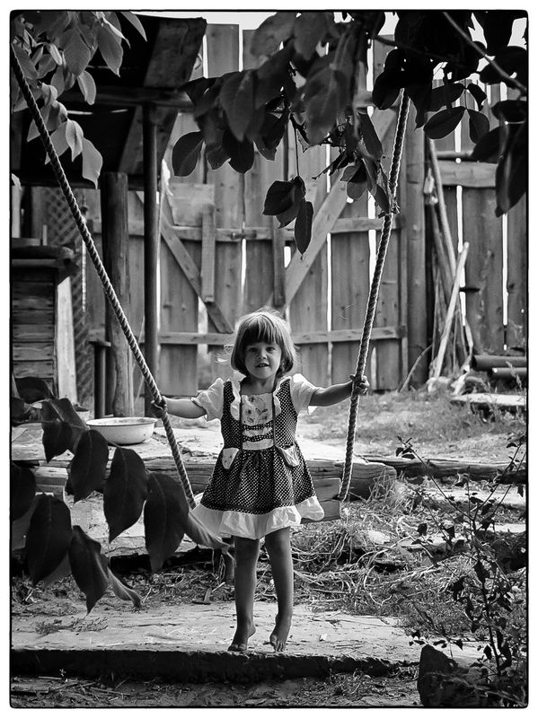 Astrakhan Russia People Summer Photo Children Walking among the Russians.photo preview