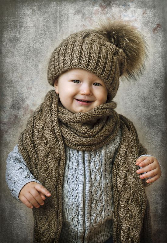 Малышphoto preview