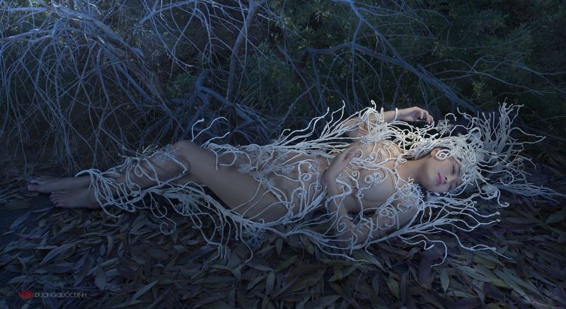 Winter Goddess 003photo preview