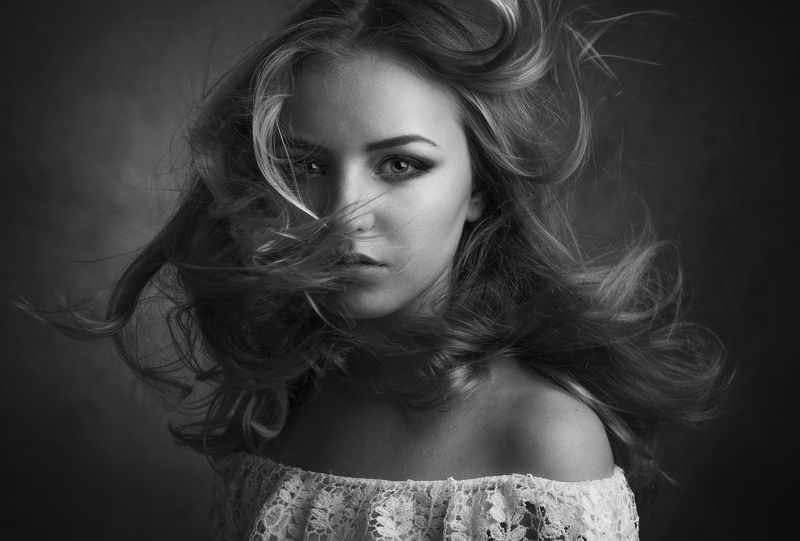 девушка, студия, свет, тень, объем, черно-белое ***photo preview