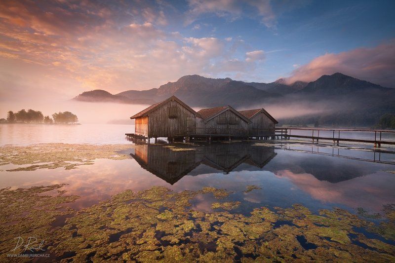 Germany, Deutschland, Bavaria, Bayern, Werdenfelser Land, Bayerisches Oberland, Garmisch-Partenkirchen, Alpen, Alps, Kochelsee, Lake Kochel, Wagenbrüchsee, Karwendel, Krün, Mittenwald, Garmisch, Werdenfels, Europe, travel, lake, see, autumn,  sky, clouds, Morning near Kochelseephoto preview