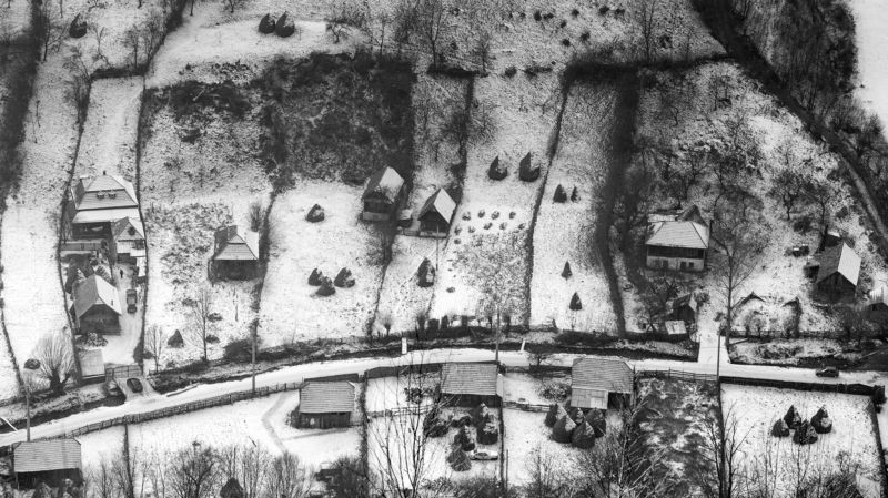 road,winter,village,winter,snow,miniature Roadphoto preview