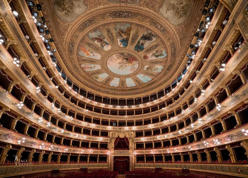 theatre Teatro Massimophoto preview