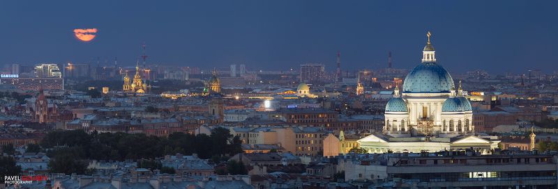 Город, Питер, Петербург, Россия, пейзаж, панорама, луна, троицкий собор, крыши, ночь, Санкт-Петербург Ночь красной луныphoto preview