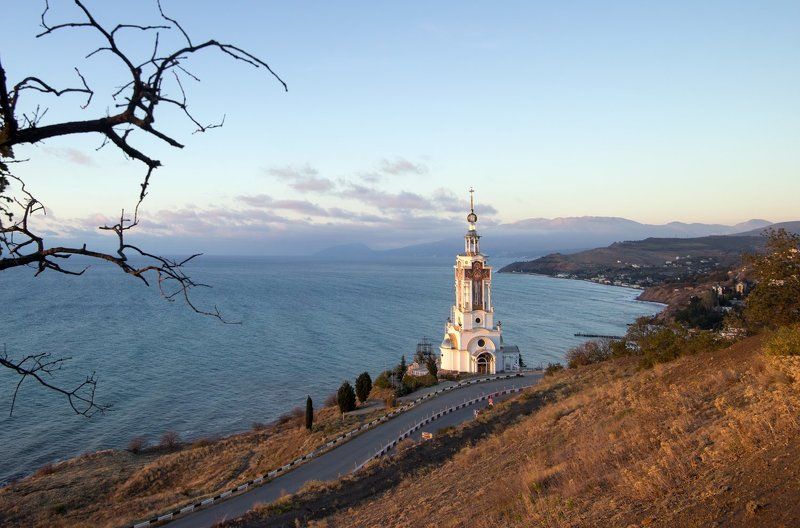 крым, море, горы, свет, закат, рассвет, природа, осень Церковь святителя Николаяphoto preview