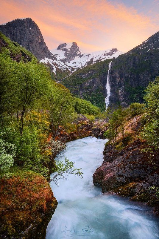 Fall In Love (Norway & Patagonia)photo preview