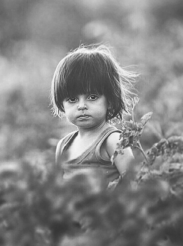 #man #cloudly #bnw #fine_art #sky #cloud #mehrzad_photo #hossein_mehrzad #black_and_white #b&w #editing #photoshop #creative #photo_art #digital #mehrzad #photography #creative_art #consept_art #freedom #woman #blood #pesonal #crush #portrait #child #girl the Crushphoto preview