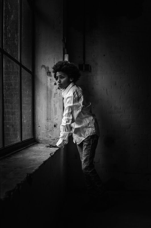 children, portrait, black an white Waitingphoto preview