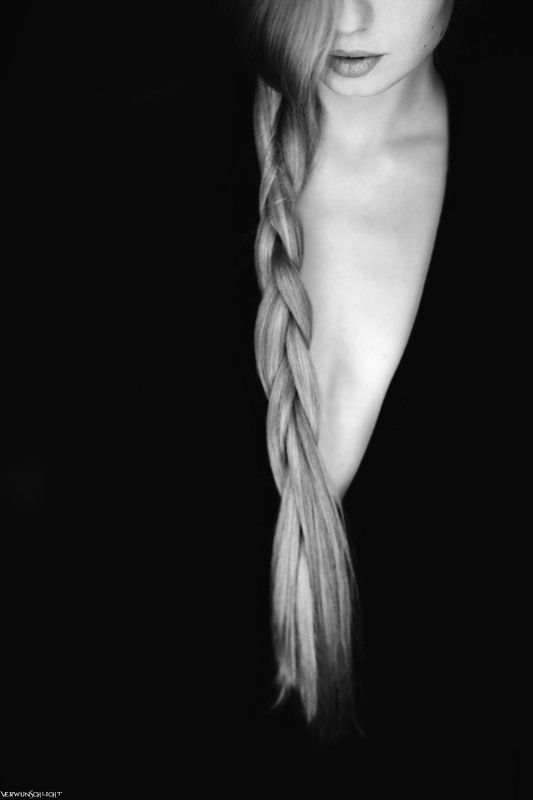 woman#sensual#portrait#mood#intensive#colours#softness#glamour#mystic#beautiful#face#intensive#cut#secretely# *new beginning*photo preview