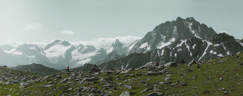 Наедине с горами фото превью