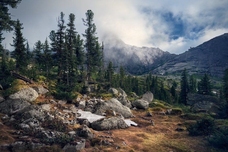 пейзаж, природа, горы, хребет, ергаки, парк, красноярский край, сибирь, перевал, камни, полянка, высокий, большой, красивая, снег, холодный, чистый У спящего Саянаphoto preview