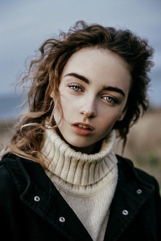 Alone, Amazing, Beauty, Eyes, Face, Fall, Hair, Home.mood, Model, Mood, Nomakeup, Photographer, Photography, Sea, Wind, Взгляд, Волосы, Глаза, Голубой, Девушка, Дом, Красивая, Лицо, Осень, Портрет, Портрет девушки, Портфолио, Трава, Фотограф follow windphoto preview