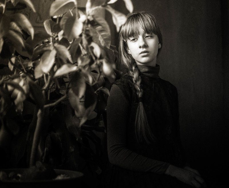 #girl #lemontree #zitrone #sad #long #hair #beautiful #love #life Waiting...photo preview