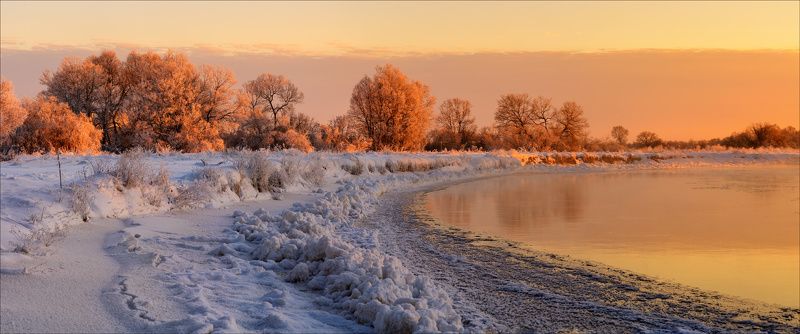 днепр утро зима мороз иней Морозный Днепрphoto preview