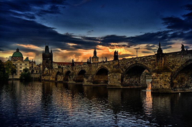 night Carluv mostphoto preview