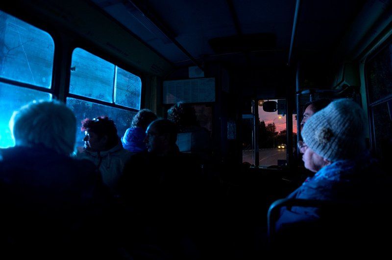 крым, автобус, троллейбус, россия, улица, закат, ночь, street, russia, crimea, troll, tram, bus, night, sunset, people, люди Рождение сверхновойphoto preview