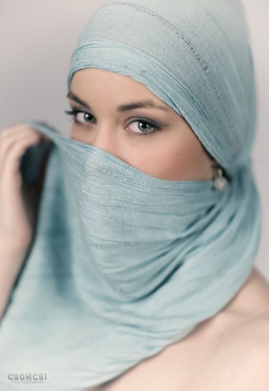 portrait, gir, eyes, studio, beautiful Krisztiphoto preview