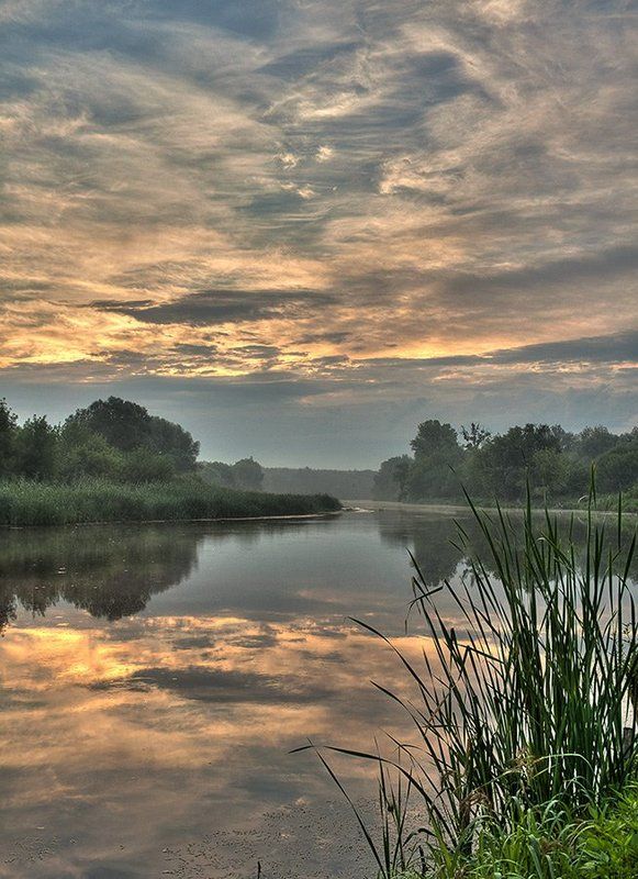 солнце, восход, река, дымка, туман, облака Восход на рекеphoto preview