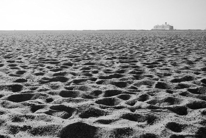 Песчаное мореphoto preview