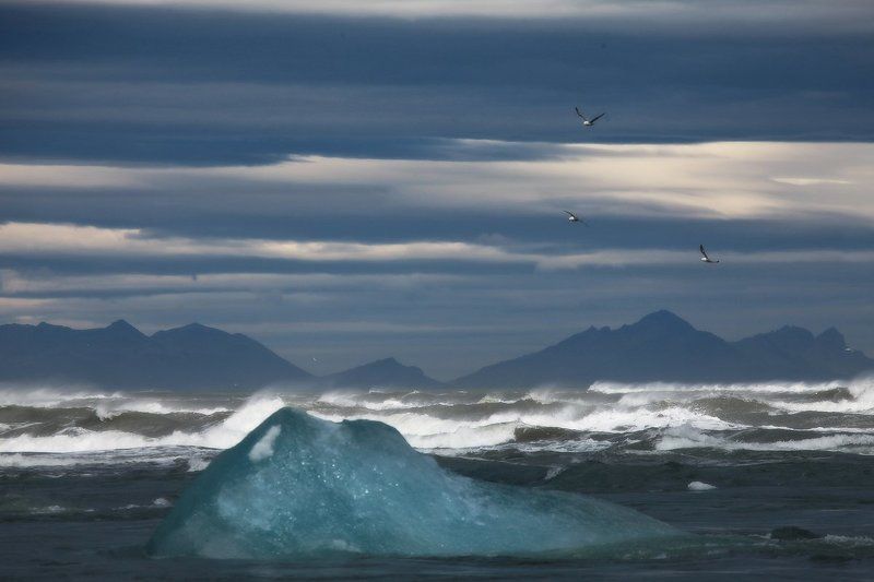 Над седой пучиной моря...photo preview