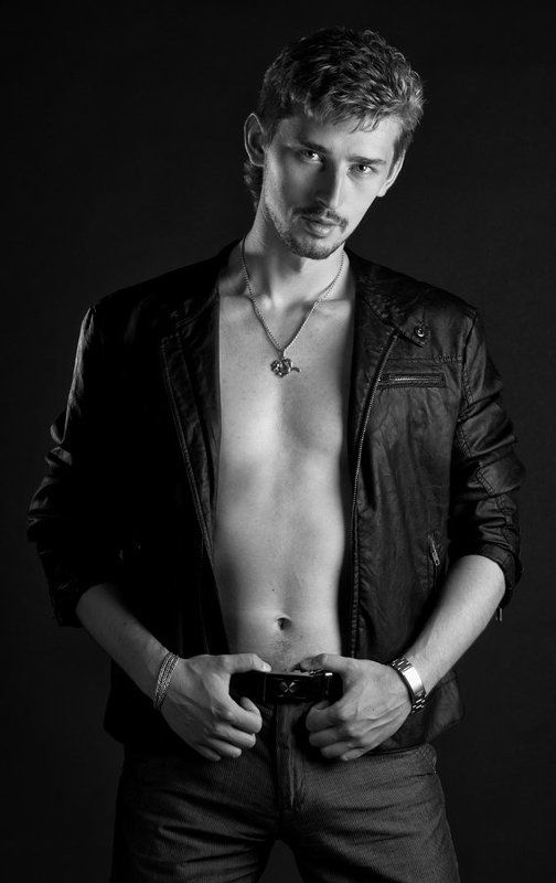 олег обухов, студия raritet (B&W) проба в качестве фотомоделиphoto preview