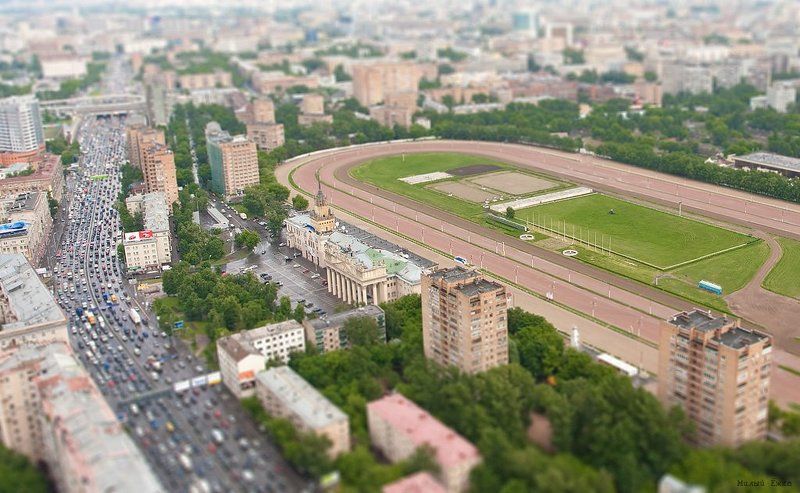 город, вид с крыши А из нашего окна...photo preview