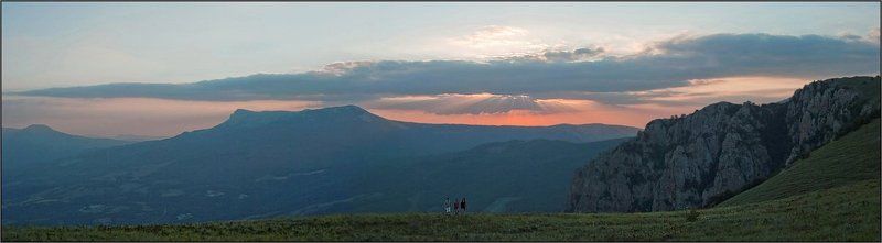 крым, закат,  чатыр-даг В лагерь к ночной стоянке ...photo preview