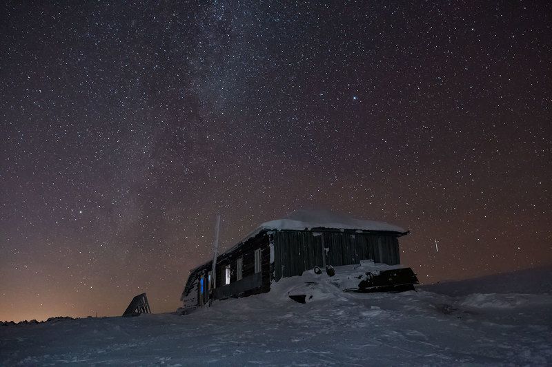 ночь, южный урал, таганай Ночь на метеостанции.photo preview