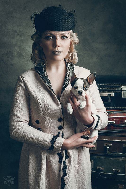 Девушка собака girl dog ретро винтаж Дама с собачкойphoto preview