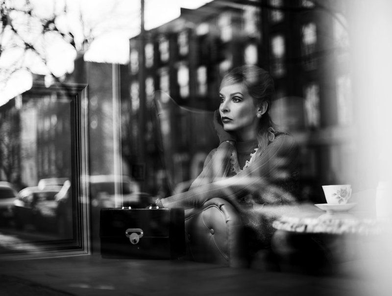 window, blac&white, 60\'s, untitledphoto preview