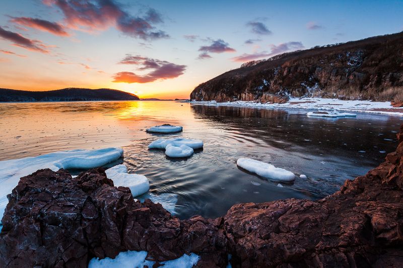 Владивосток, Закат, Лед, Море, Облака, Рассвет, Солнце От рассвета до закатаphoto preview