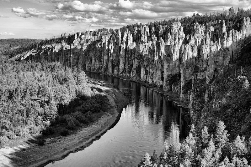якутия, река синяя, синские столбы, скалы, река, небо, облака, отражения, лес Симфония Синских столбовphoto preview