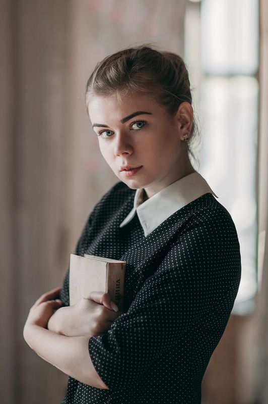 portrait,girl,people,beautiful,natural light,colour,minsk Lidaphoto preview