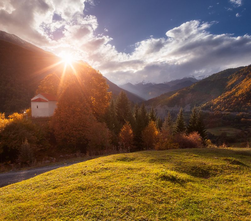 В Верхней Сванетииphoto preview