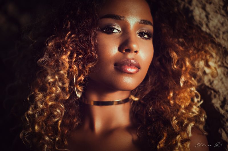 Golden Hairphoto preview