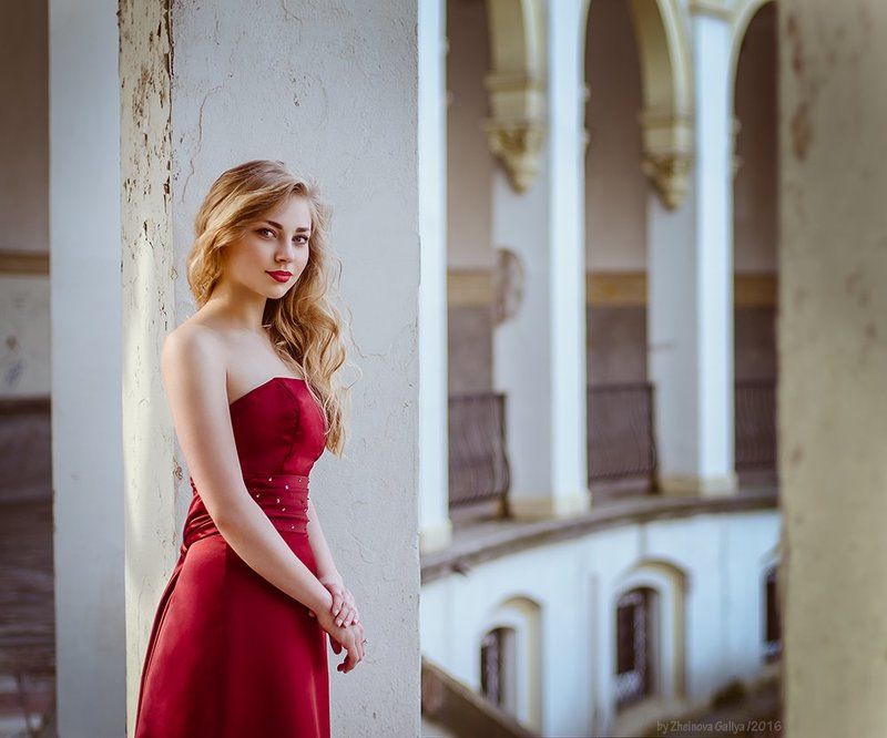 Девушка в красном, Красное, Платье, Портерт ...photo preview