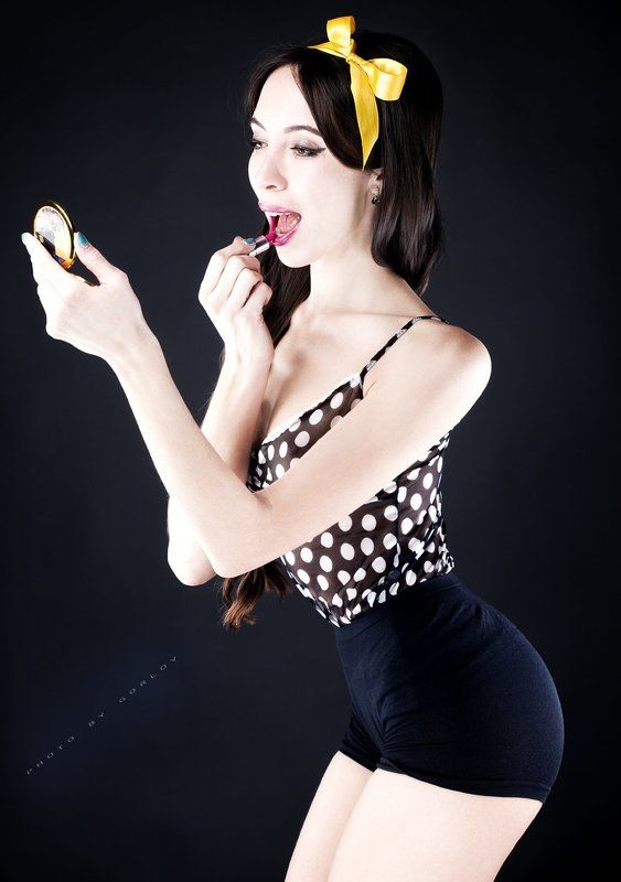 portrait Bunnies don\'t go to sleepphoto preview