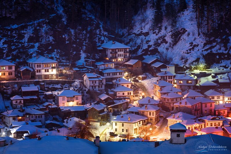 Night goes down over Shiroka laka, Bulgariaphoto preview