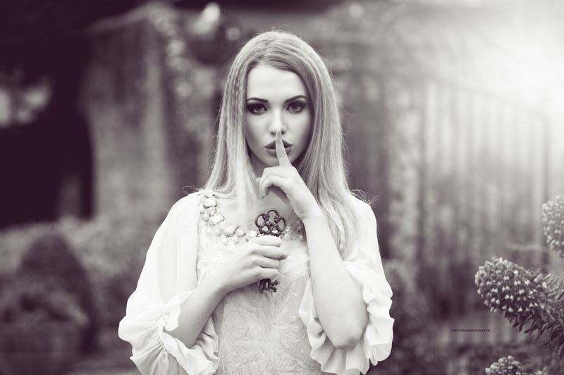 Наш маленький секретphoto preview