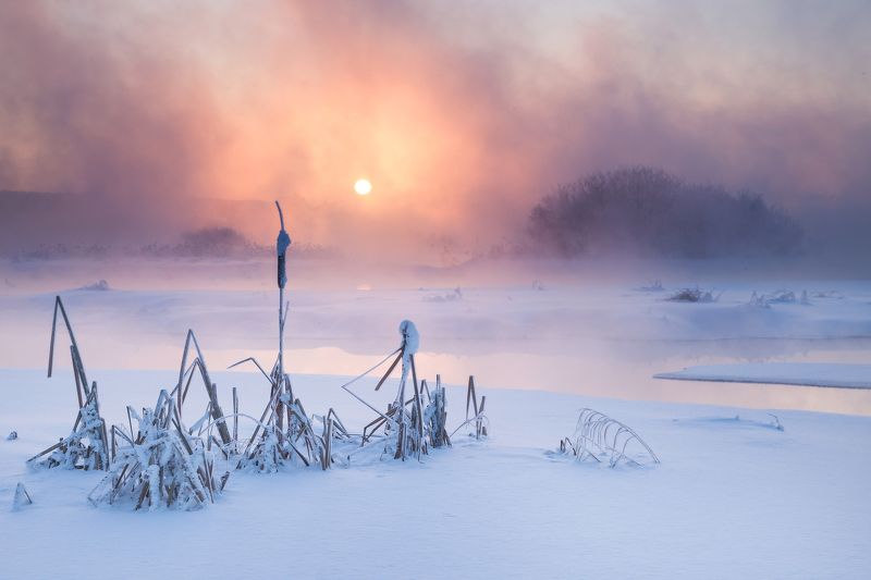 арамиль, урал, свердловская область, восход, закат, зима, пар, туман, свет, средний урал, река, исеть Первый светphoto preview