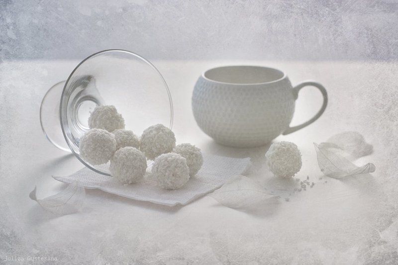 про конфеткиphoto preview