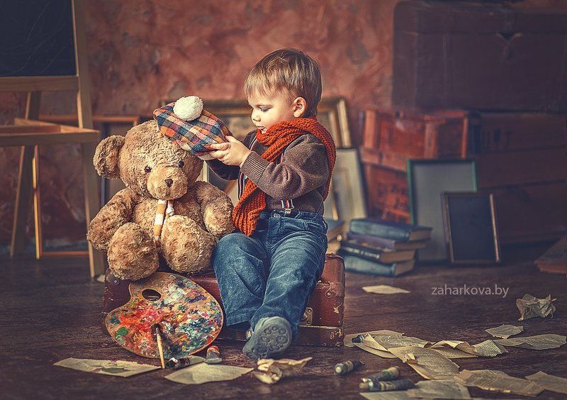 дети, художник, краски, детская фотография, мальчик, мишка Маленький художникphoto preview