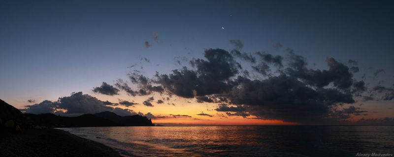 Крым, сумерки, утро, панорама, море, рассвет, карадаг Утро в Лисьей бухте photo preview