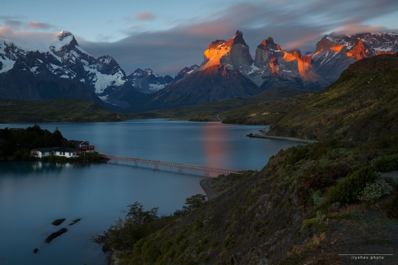 красные пики Торресовphoto preview