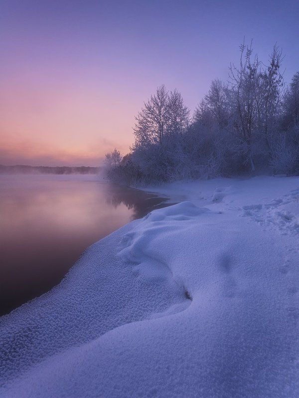 россия, подмосковье, шатура, пейзаж, природа, зима, рассвет, утро, мороз, снег, озеро, небо, вода, иней, пар Утреннее спокойствиеphoto preview