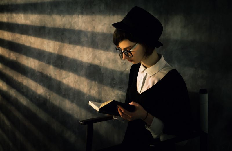 Beauty, Color, Emotion, Girl, Light model, Nikon, Portrait, Studio, Writer people Поэтессаphoto preview