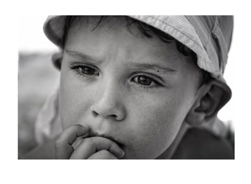 мальчик, чб, портрет, взгляд, мысли, лето Нахлынули воспоминания....photo preview